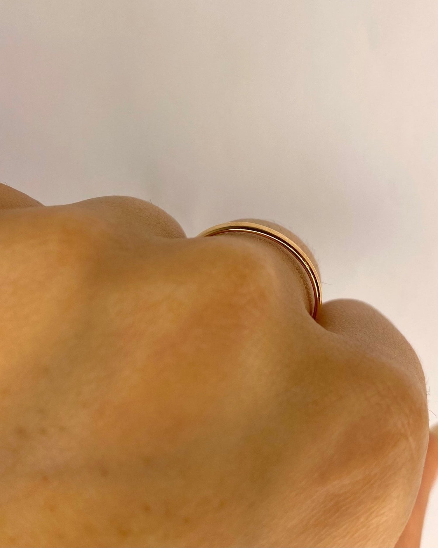 Bague Alliance Or Jaune 18 carats 2 mm "Zorah" - Elliade Paris