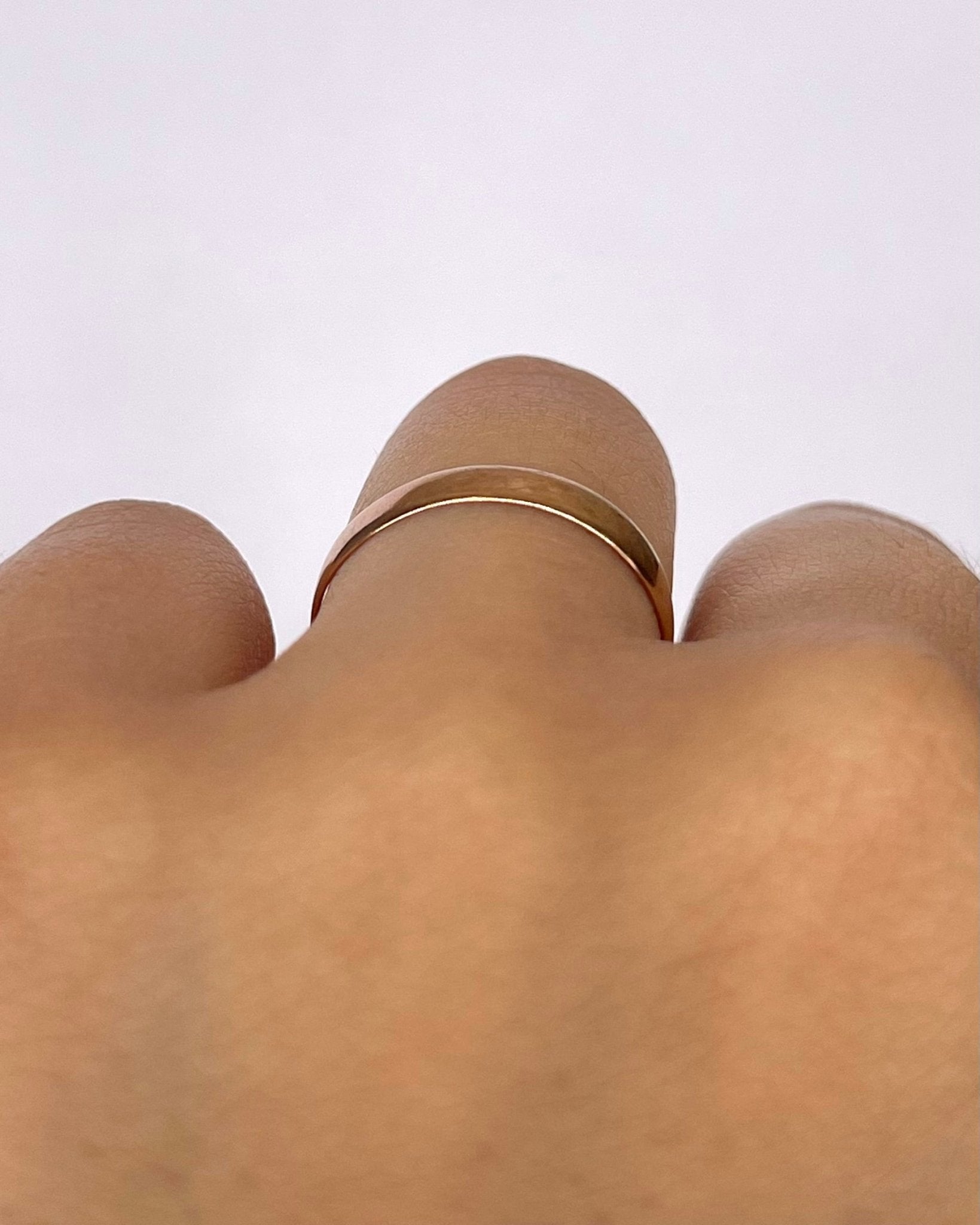 Bague Alliance Or Jaune Cuivré 18 carats 3mm "Tony" - Elliade Paris
