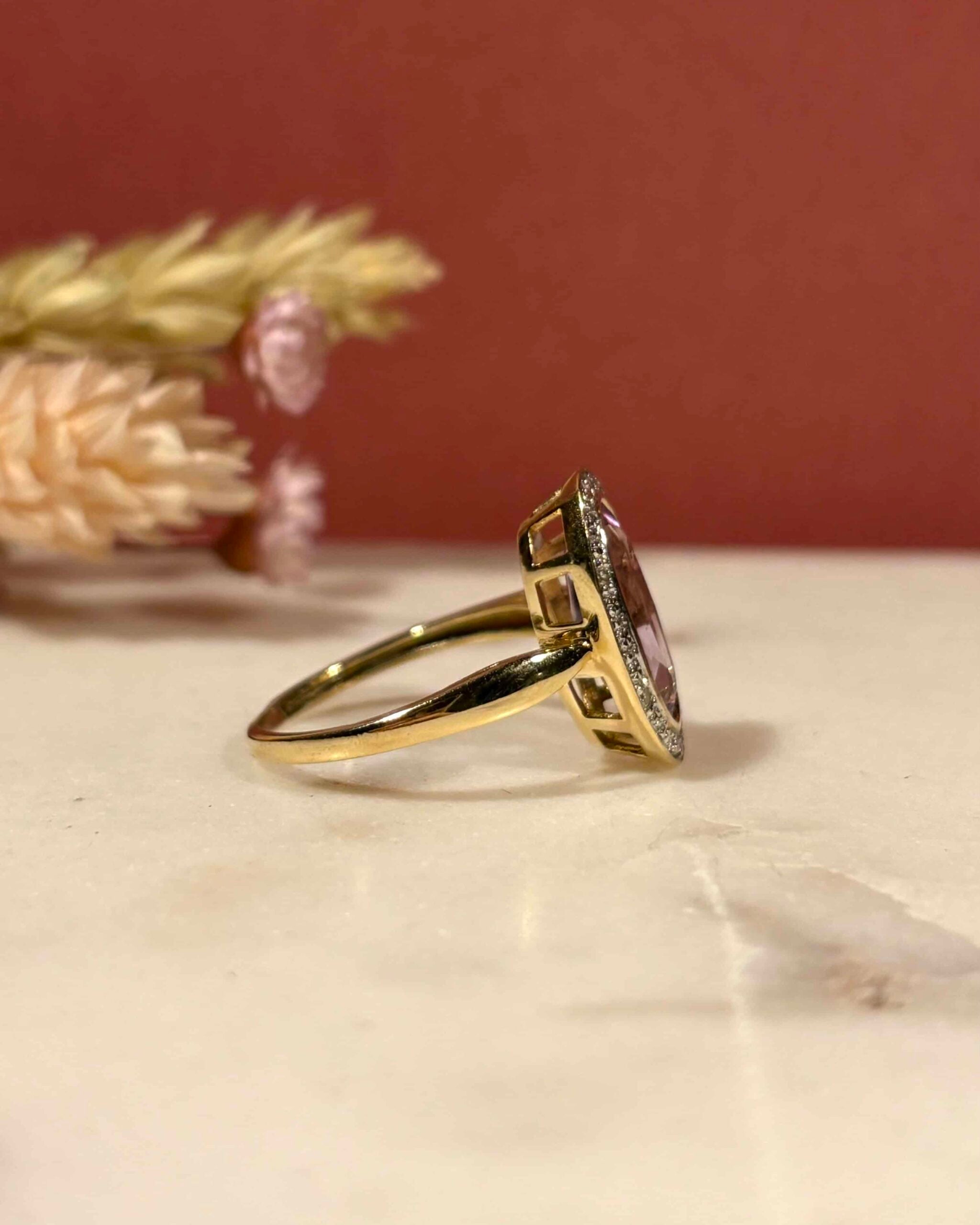 Bague Style Art-Déco Améthyste 1.60 carat &amp; Diamants "Maera"