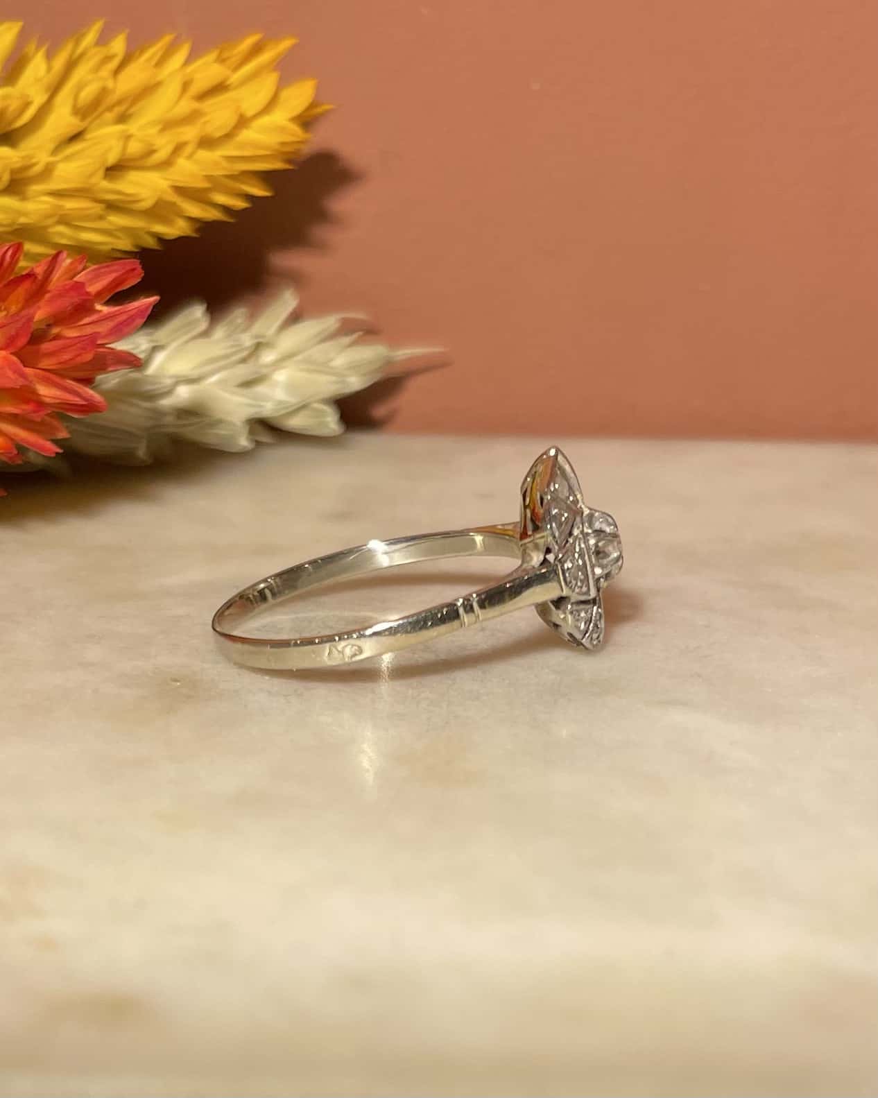 Anillo Art Déco de 7 diamantes "Sonia"