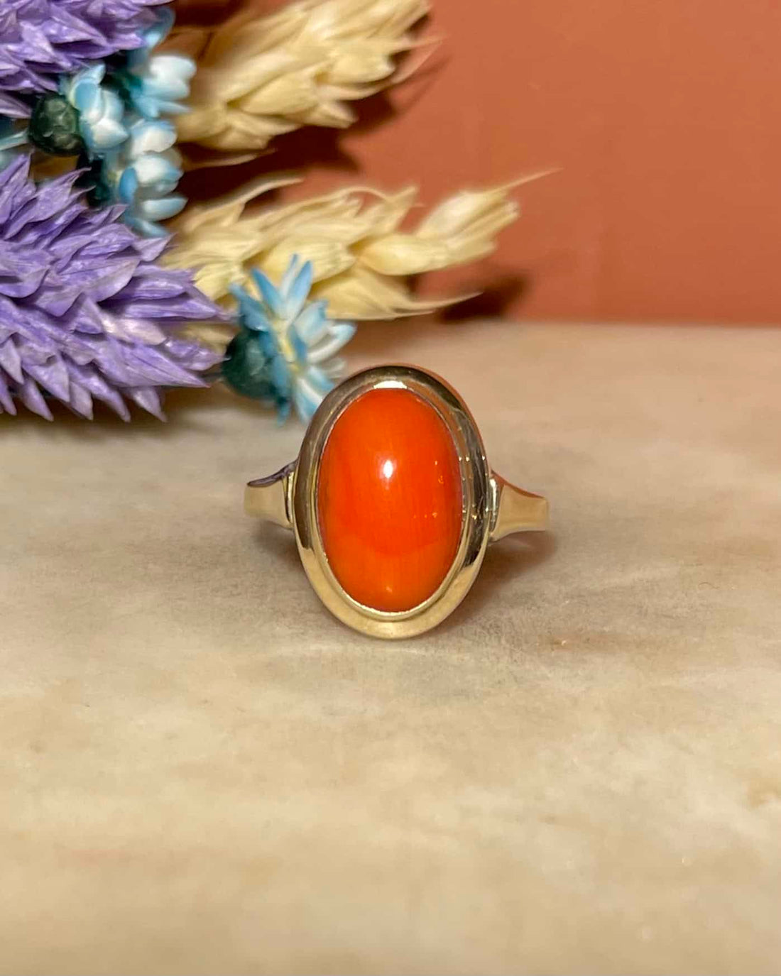 Bague Cocktail Vintage Corail Cabochon &quot;Dune&quot;