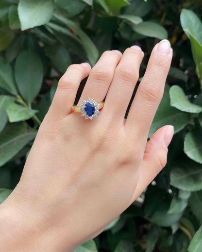 Bague Marguerite Saphir 1.60 carat &amp; Diamants &quot;Seyana&quot;