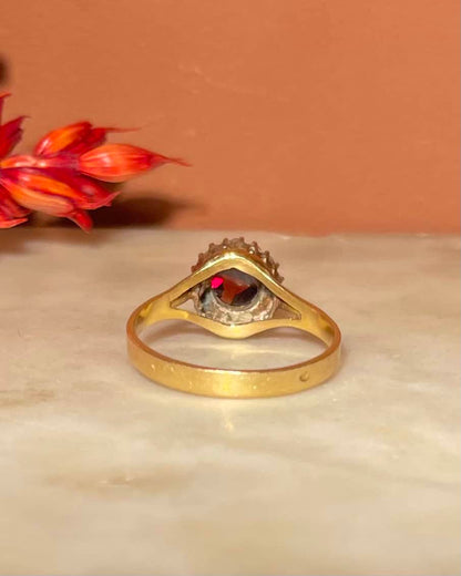 Bague Marguerite Grenat &amp; Perles&quot;Afidy&quot;