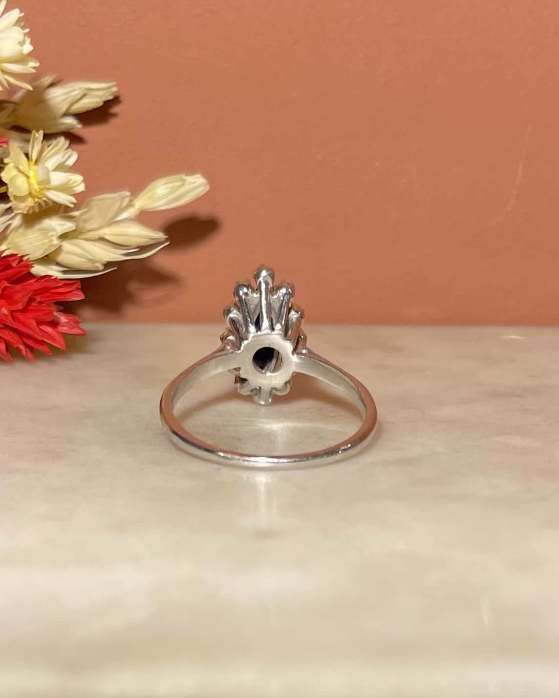 Bague Marguerite Saphir &amp; Diamants "Elea"