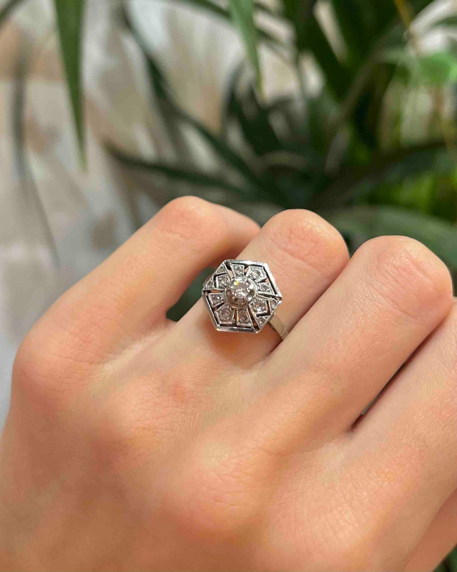Bague Art-déco 9 Diamants &quot;Lauriana&quot;