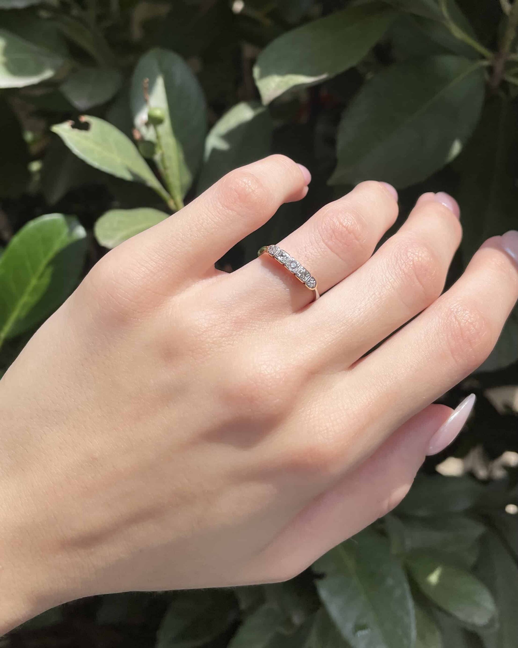 Anillo Art Déco Rivière "Flee" de 5 diamantes