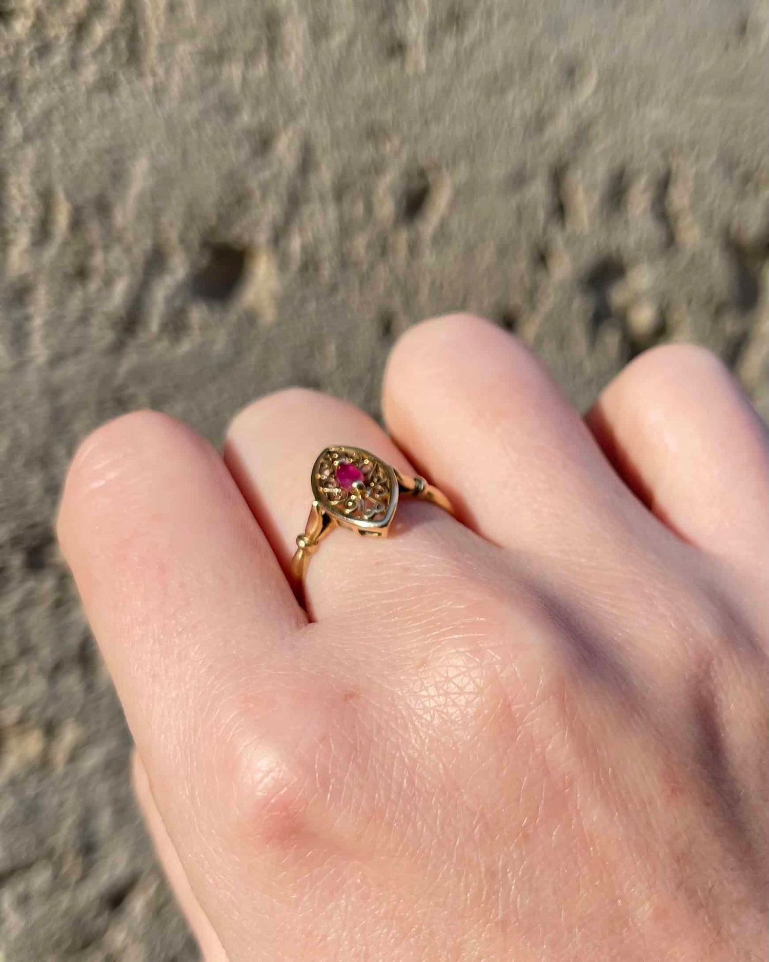 Bague Vintage Marquise Rubis &quot;Luena&quot;