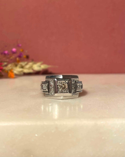 Bague Tank En Or 18 Carats Sertie De Diamants - 0.55 Carat - Taille 53 - 7.73g