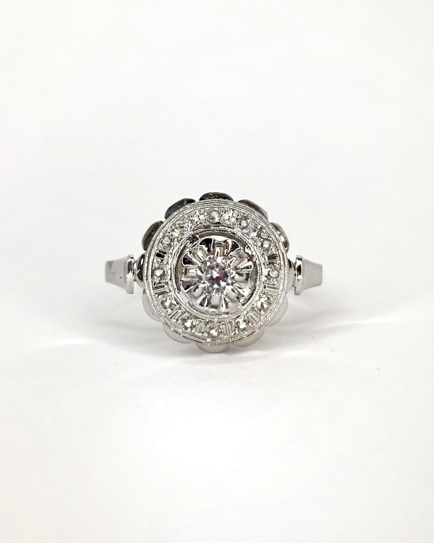 Bague Art Déco 13 Diamants &quot;Lina&quot; - Elliade Paris
