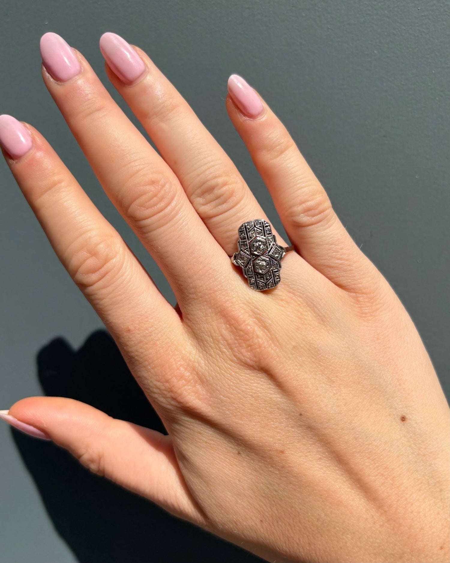 Bague Art - Déco 20 Diamants &quot;Roumi&quot; - Elliade Paris