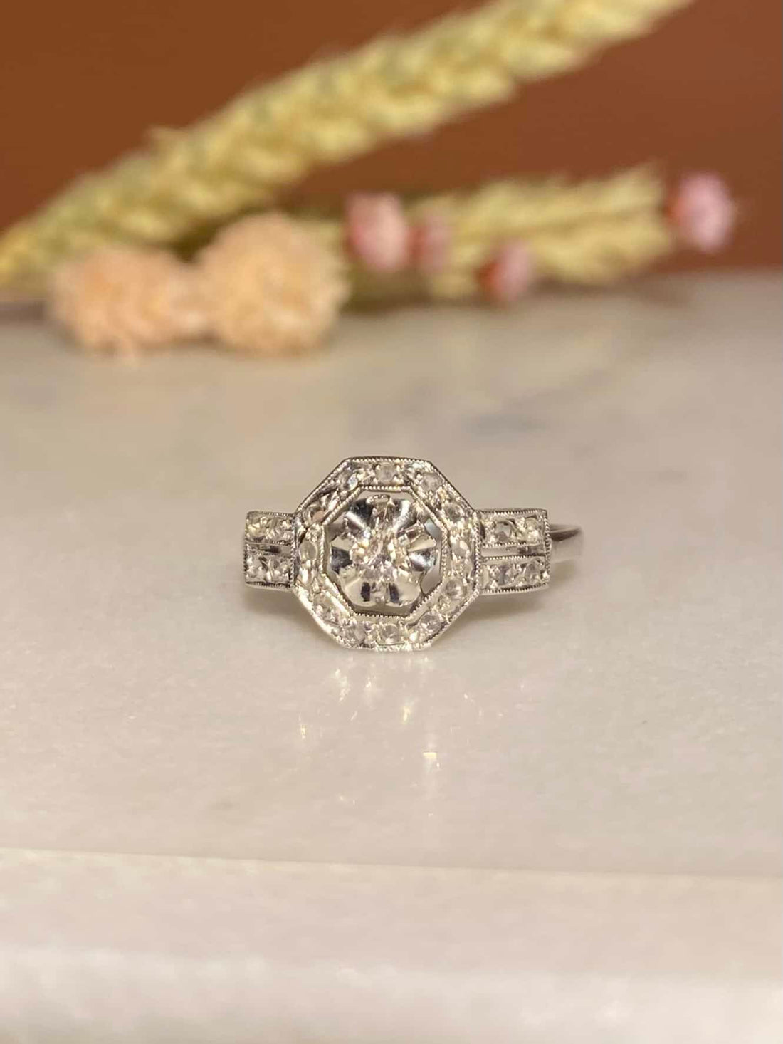 Bague Art Déco 21 Diamants &quot;Amalia&quot; - Elliade Paris
