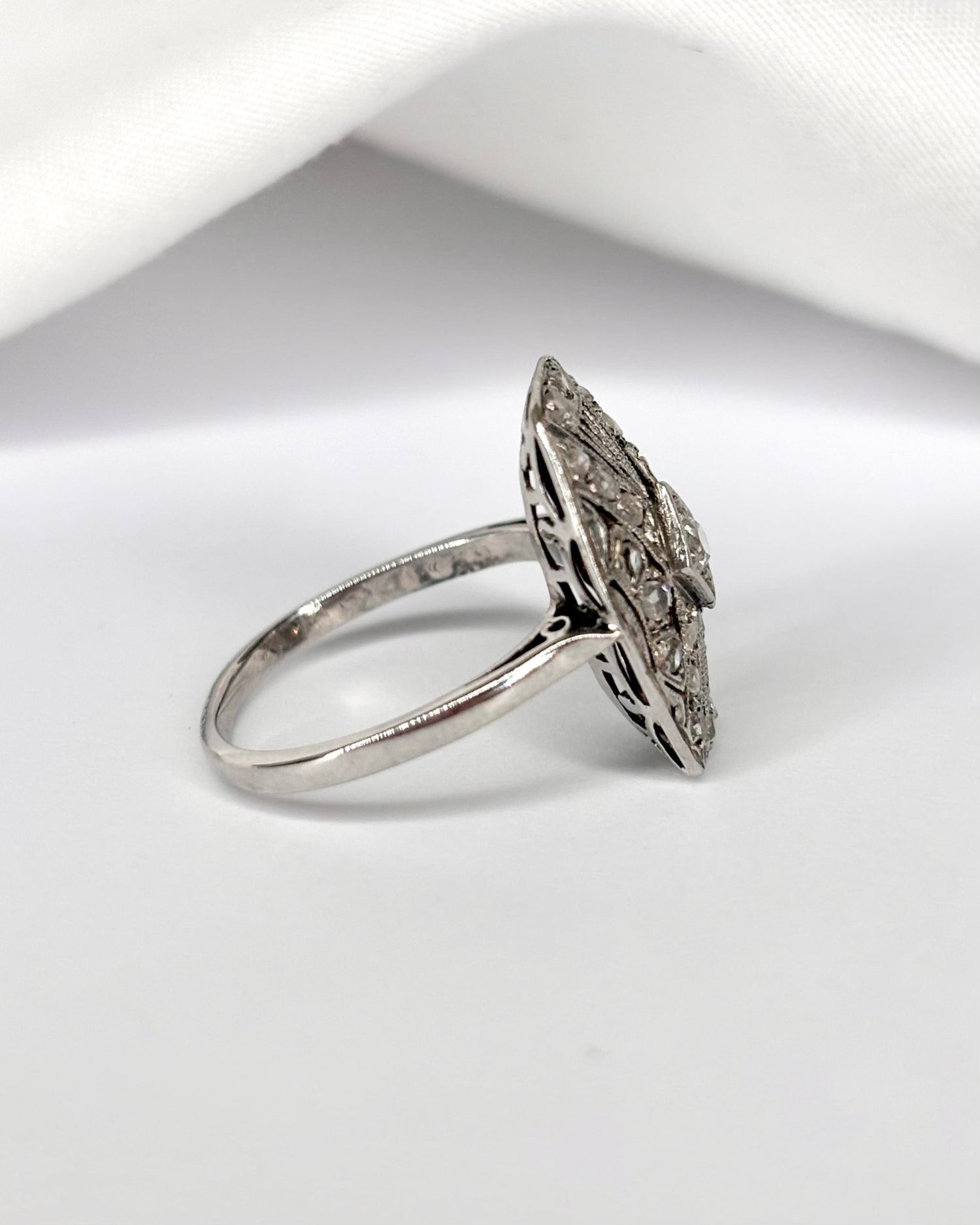 Bague Art Déco 23 Diamants "Liza" - Elliade Paris