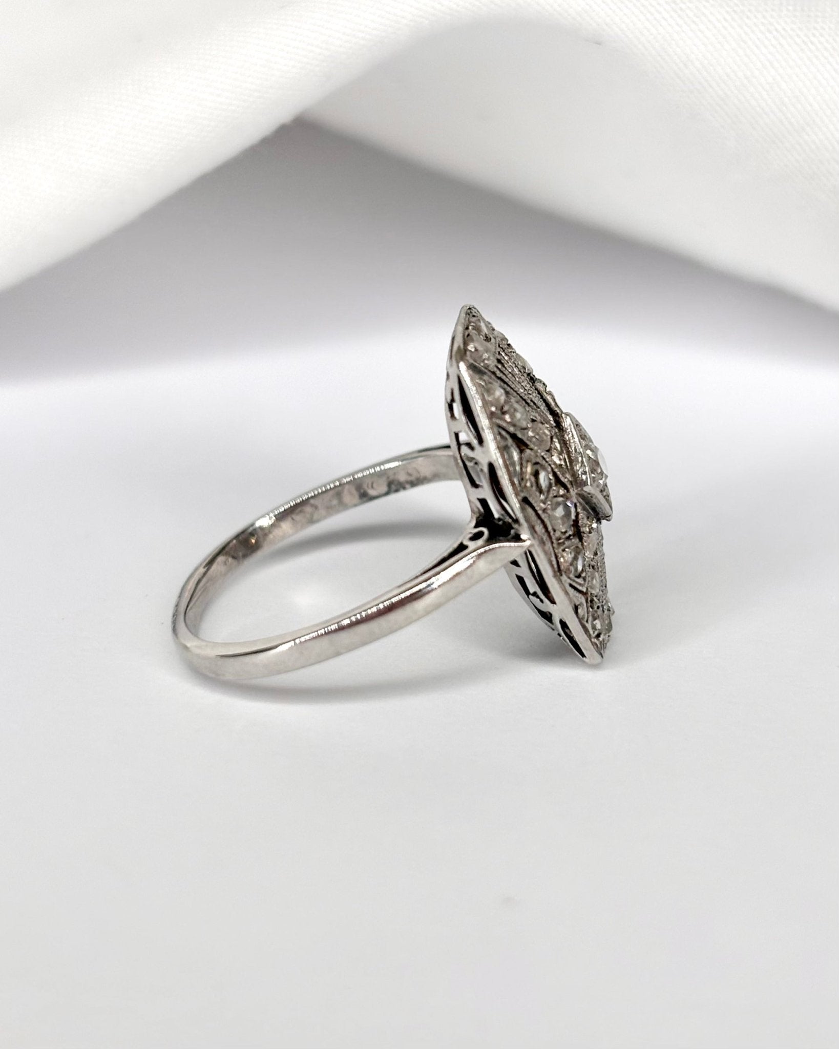 Bague Art Déco 23 Diamants "Liza" - Elliade Paris