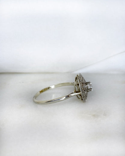 Bague Art - Déco 25 Diamants 0.34 carat &quot;Aziel&quot; - Elliade Paris