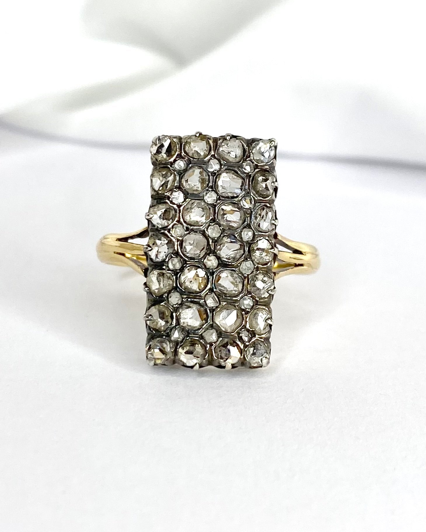 Bague Art Déco 28 Diamants 0.84 carat "Estelle" - Elliade Paris