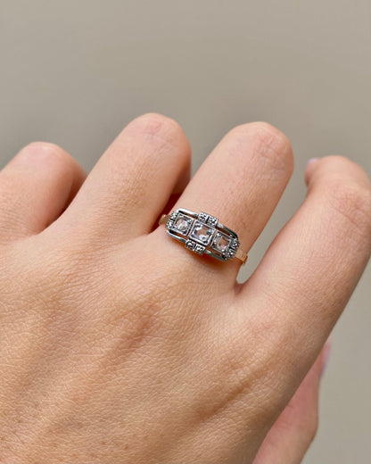 Bague Art Déco 3 Diamants &quot;Clothilde&quot; - Elliade Paris