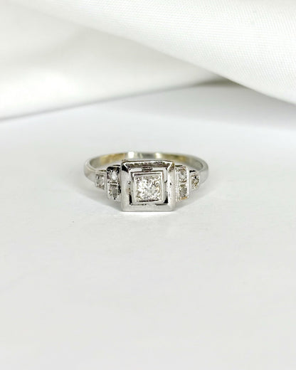 Bague Art Déco 7 Diamants &quot;Alizée&quot; - Elliade Paris