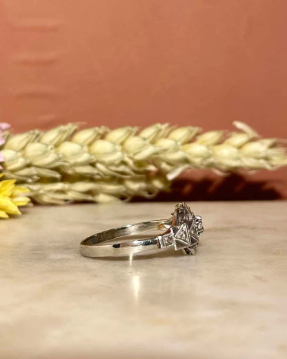 Bague Art Déco 7 Diamants &quot;Laetitia&quot; - Elliade Paris