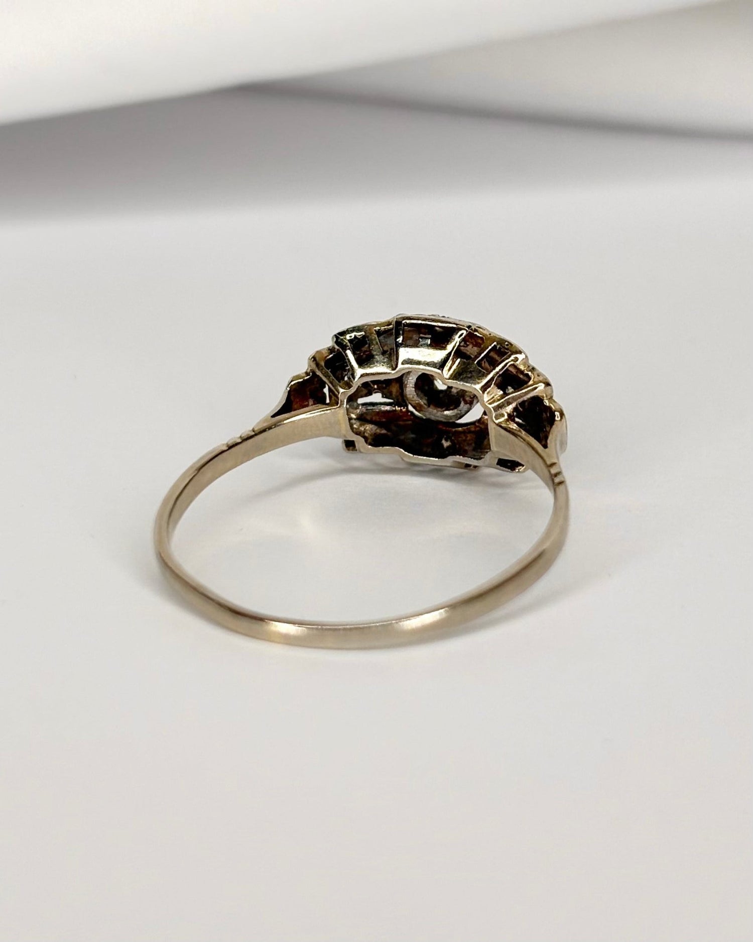 Bague Art - Déco 7 Diamants "Robina" - Elliade Paris