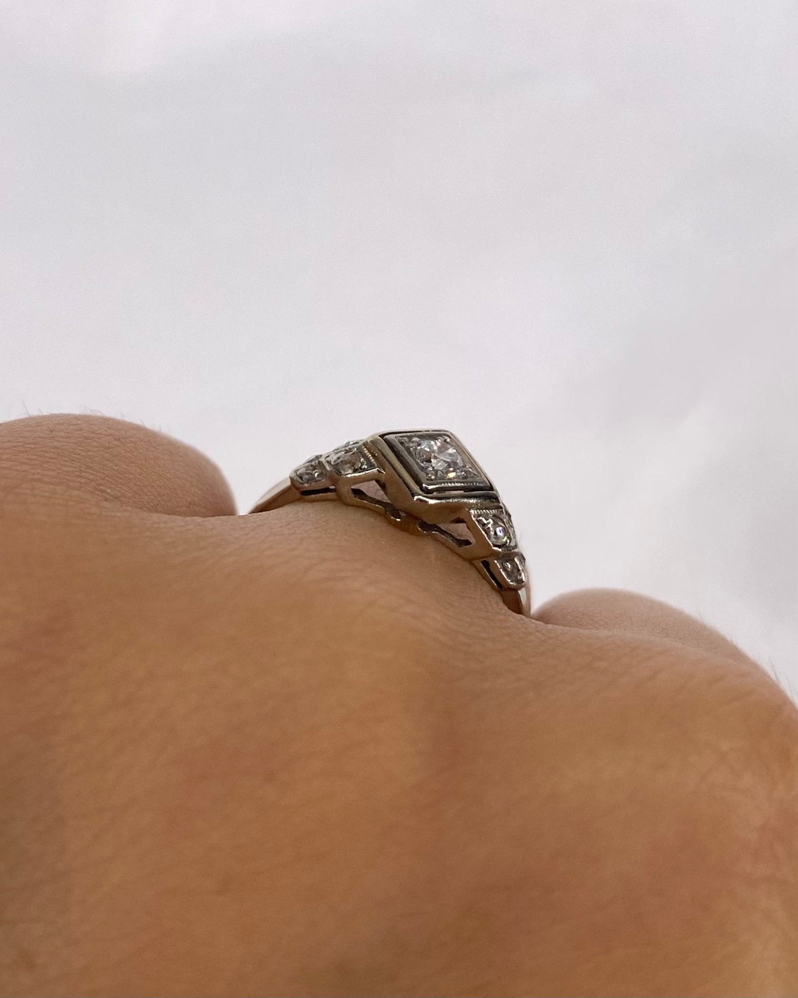Bague Art Déco 9 Diamants "Corine" - Elliade Paris