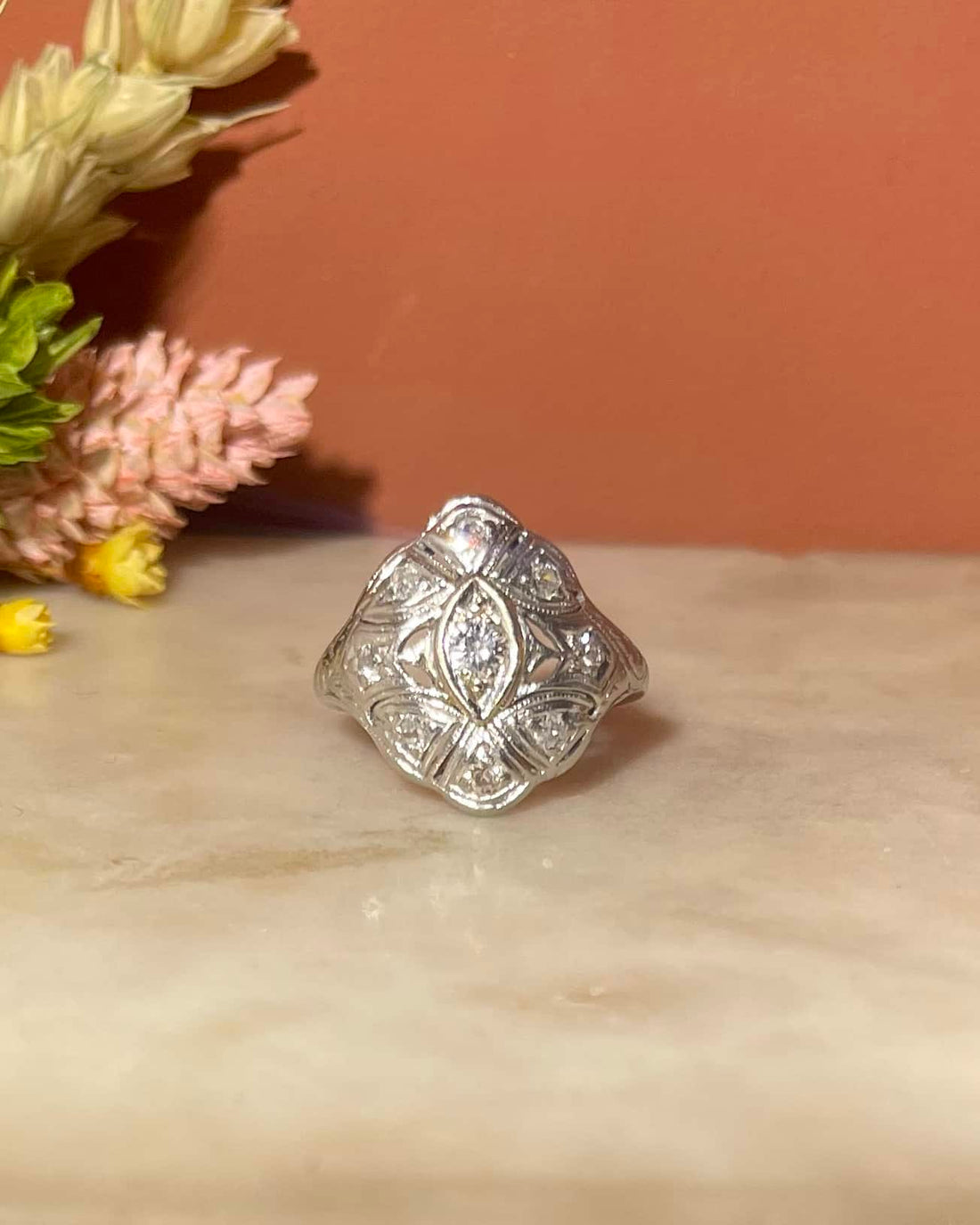 Bague Art - déco 9 Diamants &quot;Hyacinth&quot; - Elliade Paris
