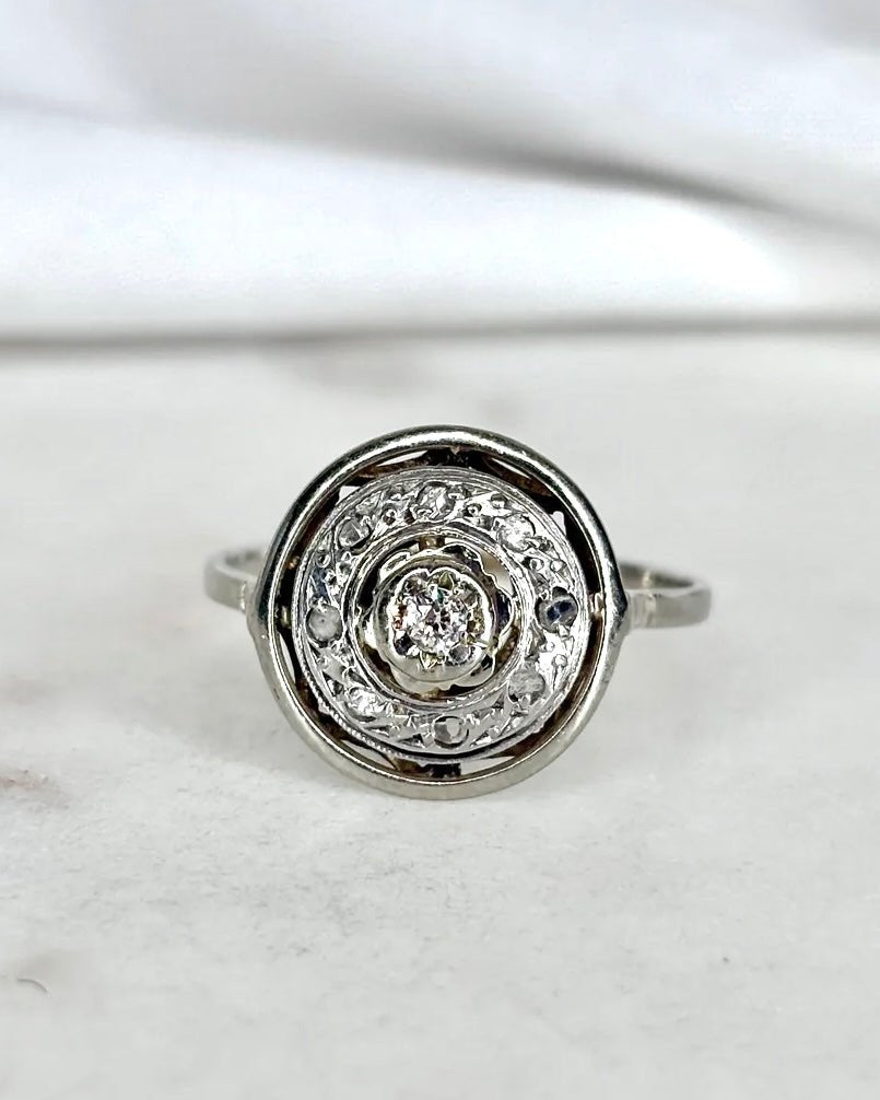 Bague Art Déco 9 Diamants &quot;Lyana&quot; - Elliade Paris