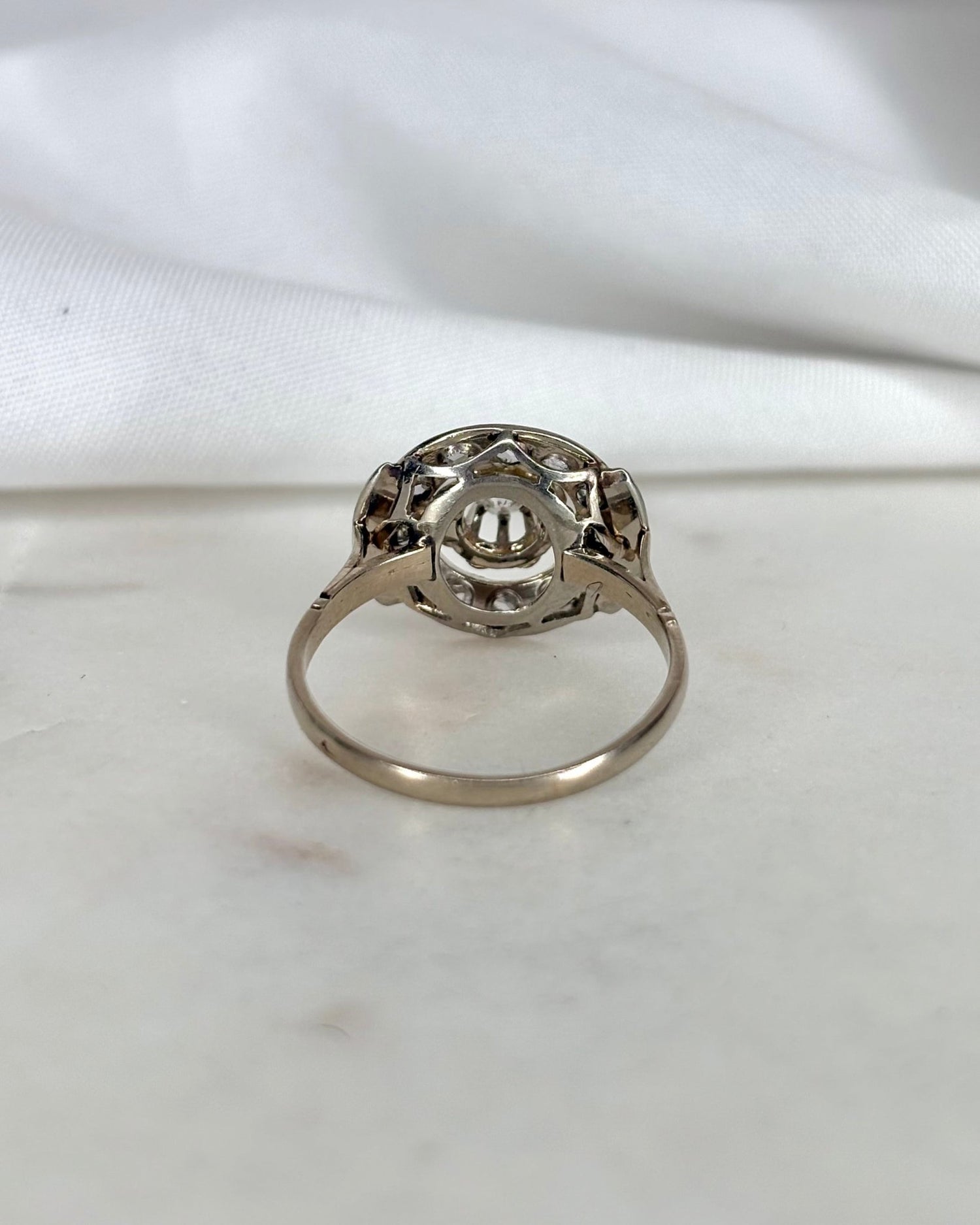 Bague Art Déco 9 Diamants &quot;Lyana&quot; - Elliade Paris