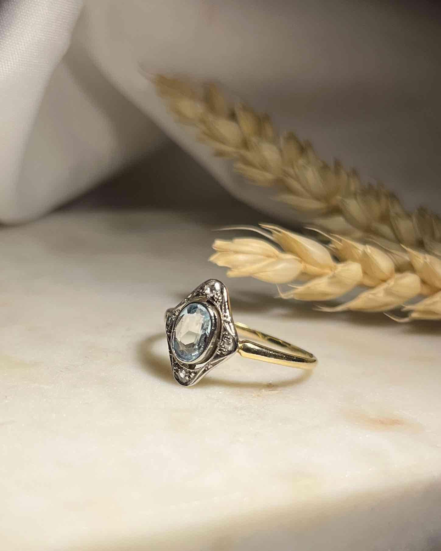 Bague Art - Déco Aigue - Marine &amp; Diamants "Vannina" - Elliade Paris