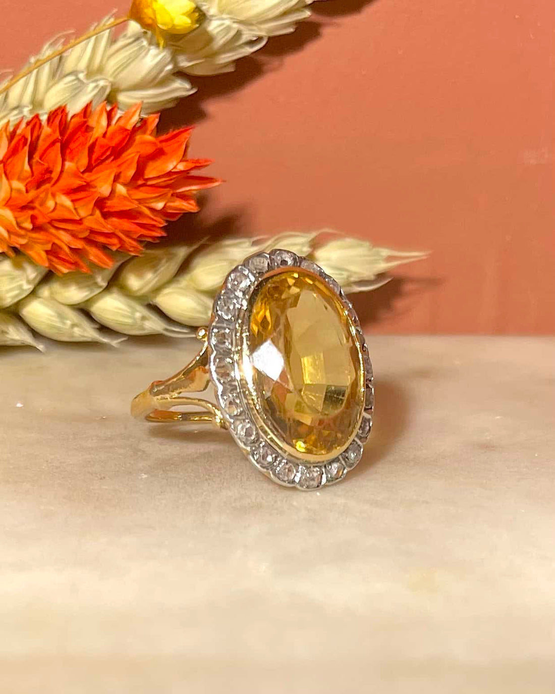 Bague Art-Déco Citrine 5.40 Carats &amp; 20 Diamants &quot;Sirine&quot;