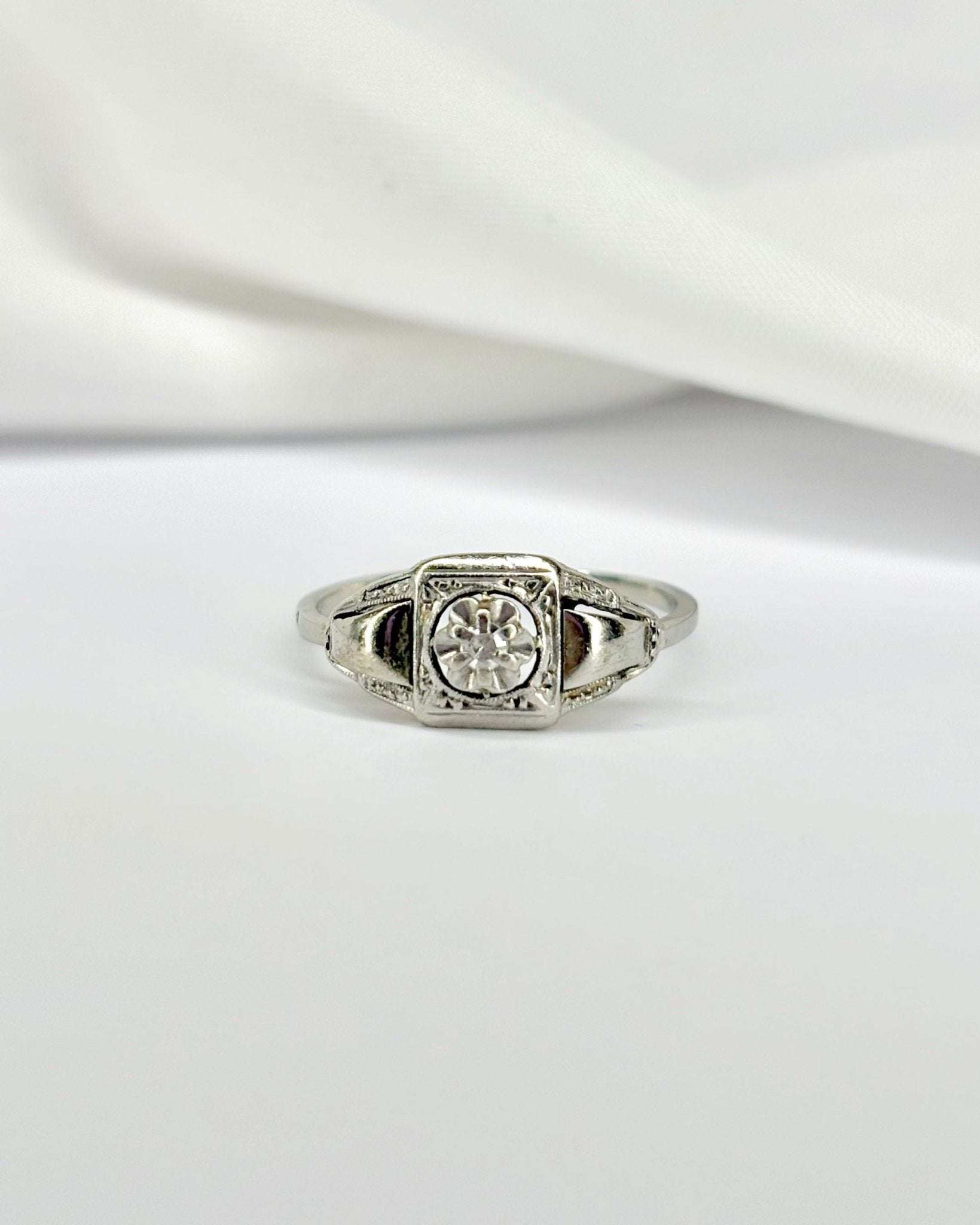 Bague Art Déco Diamant &quot;Georgette&quot; - Elliade Paris