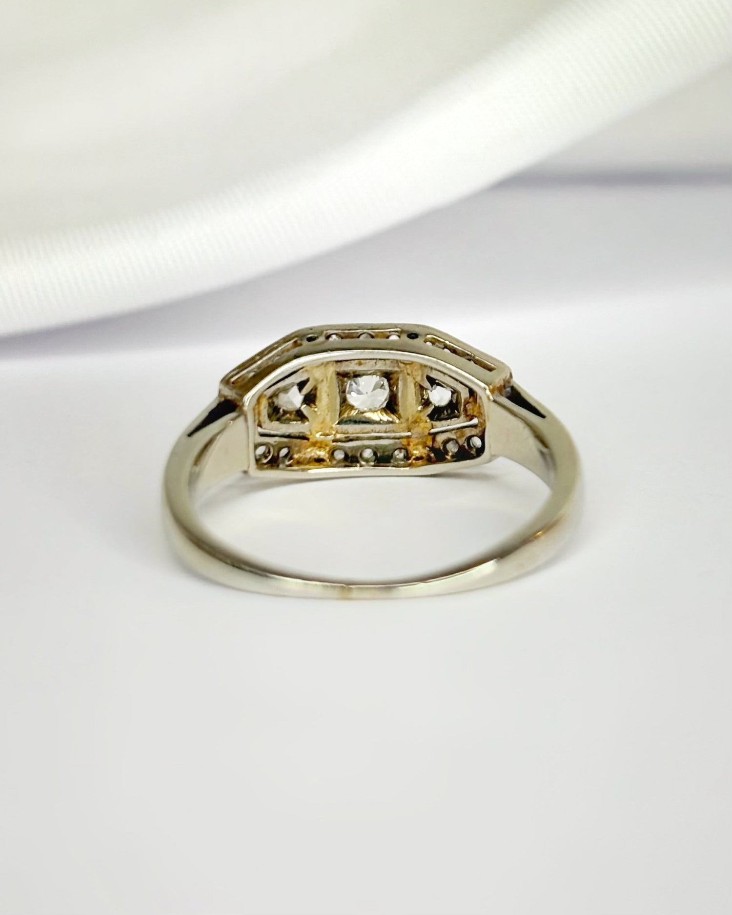 Bague Art-Déco Diamants 0.21 carat "Dana" - Elliade Paris