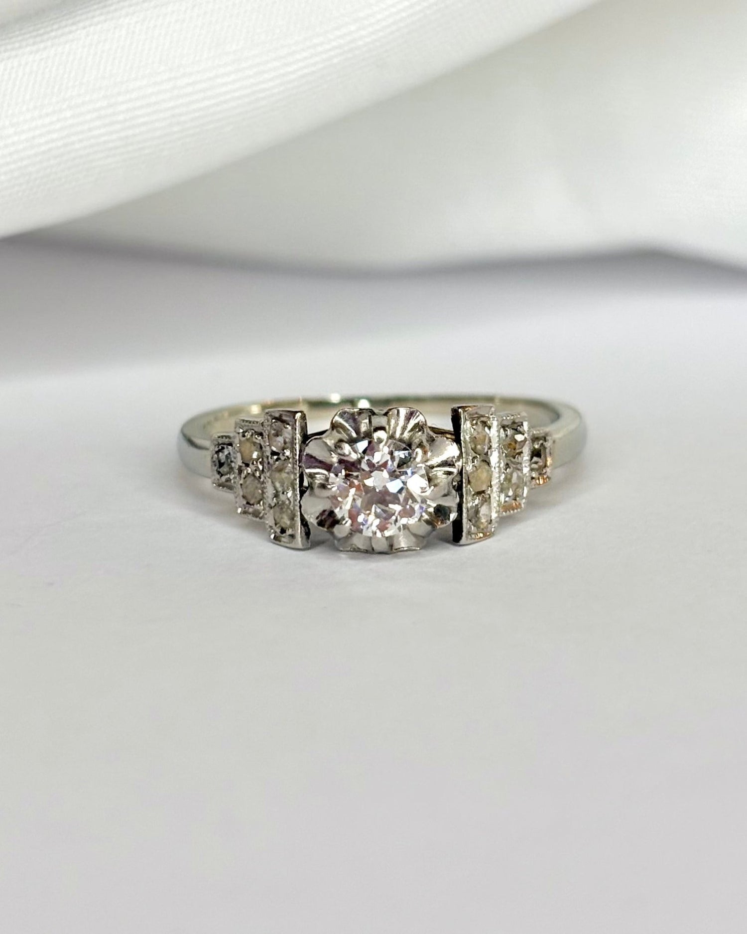 Bague Art Déco Diamants 0.36 carat "Yuna" - Elliade Paris