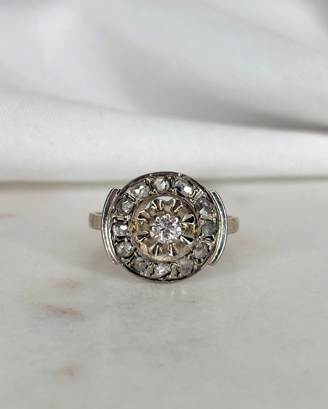 Bague Art Déco Diamants 0.46 carat &quot;Leïla&quot; - Elliade Paris