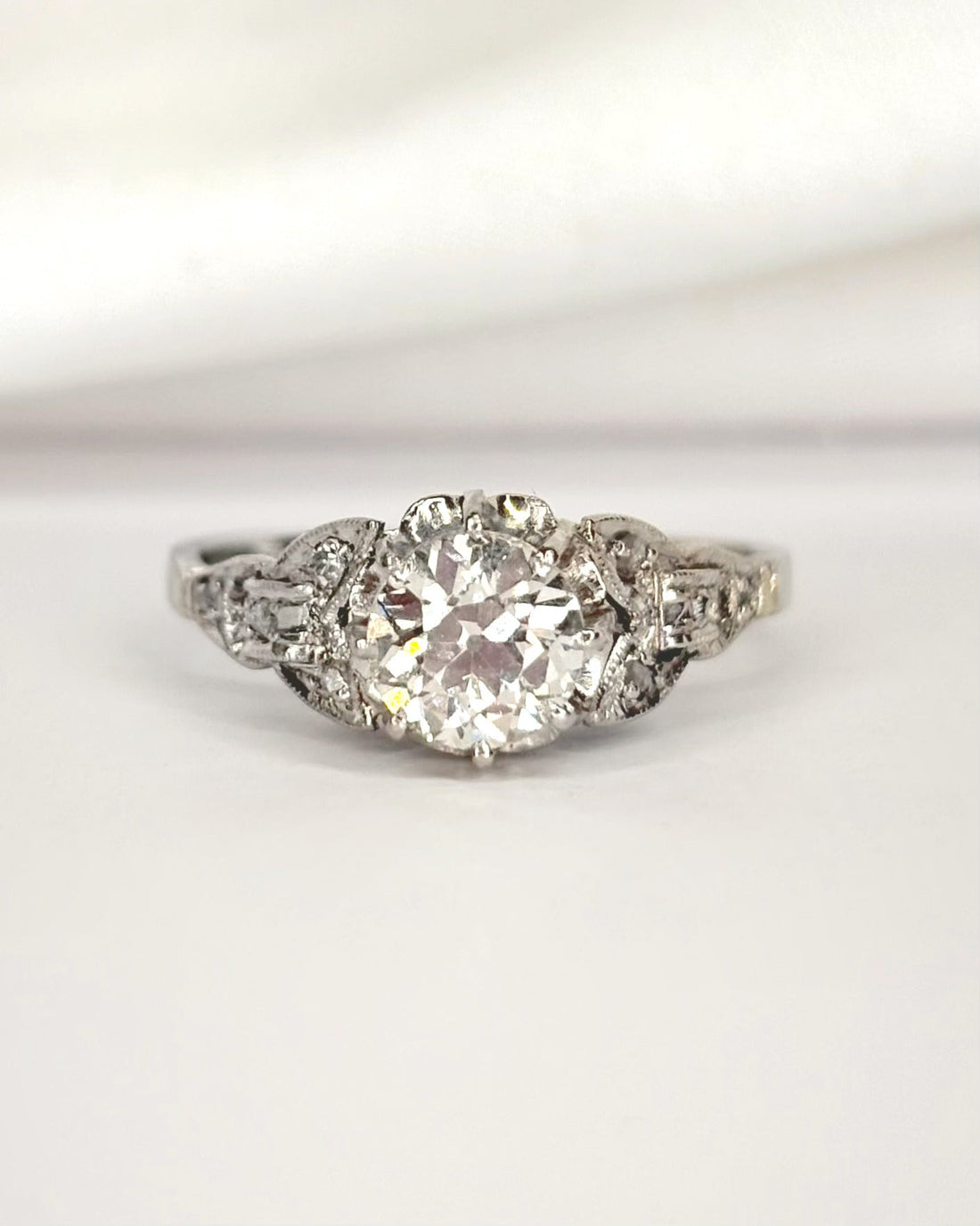 Bague Art-Déco Diamants 0.79 carat "Aurore" - Elliade Paris