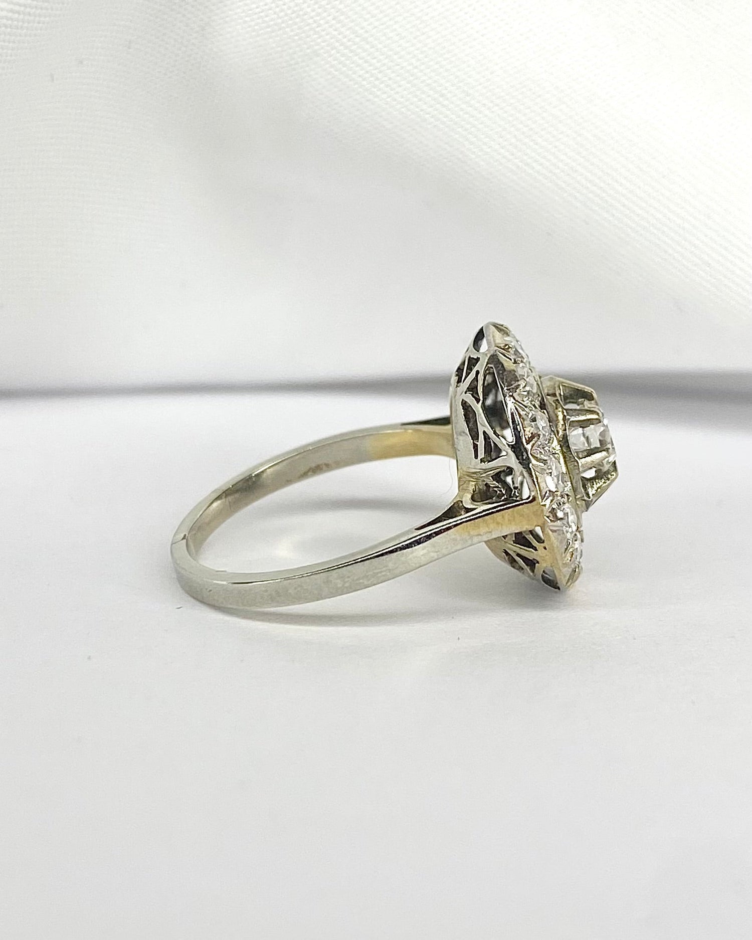 Bague Art Déco Diamants 0.81 carat "Nolween" - Elliade Paris