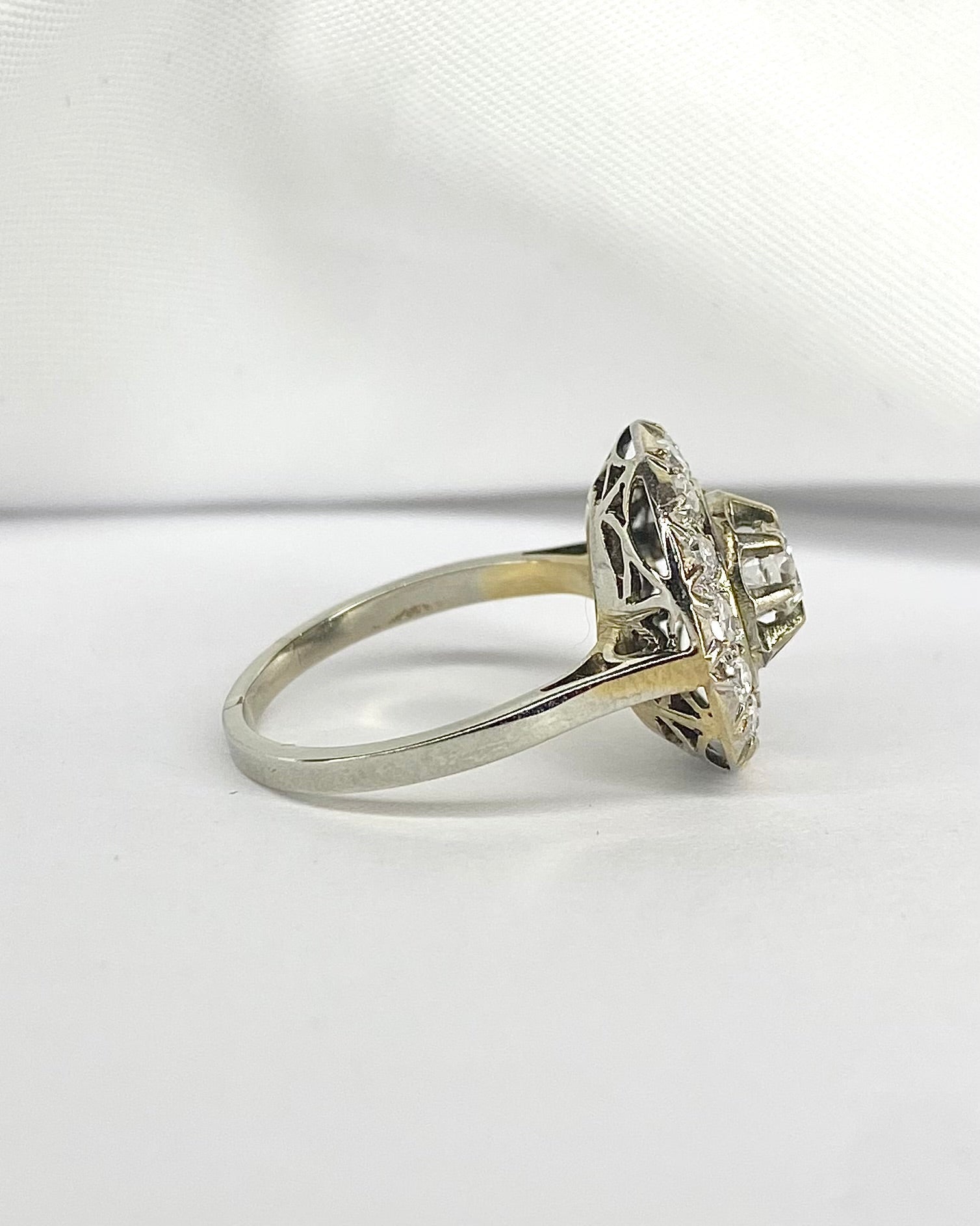 Bague Art Déco Diamants 0.81 carat "Nolween" - Elliade Paris