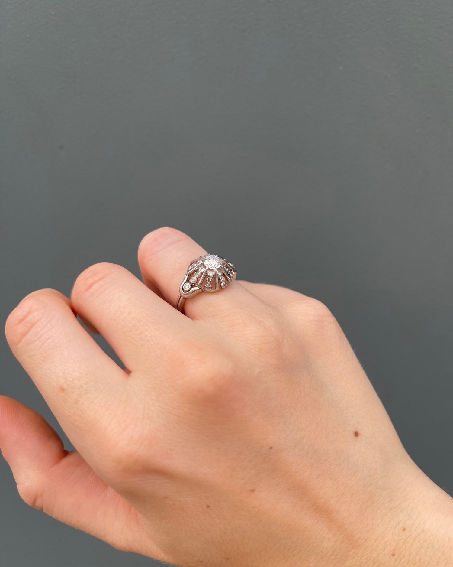 Bague Art Déco Diamants 0,83 carat &quot;Dolci&quot; - Elliade Paris