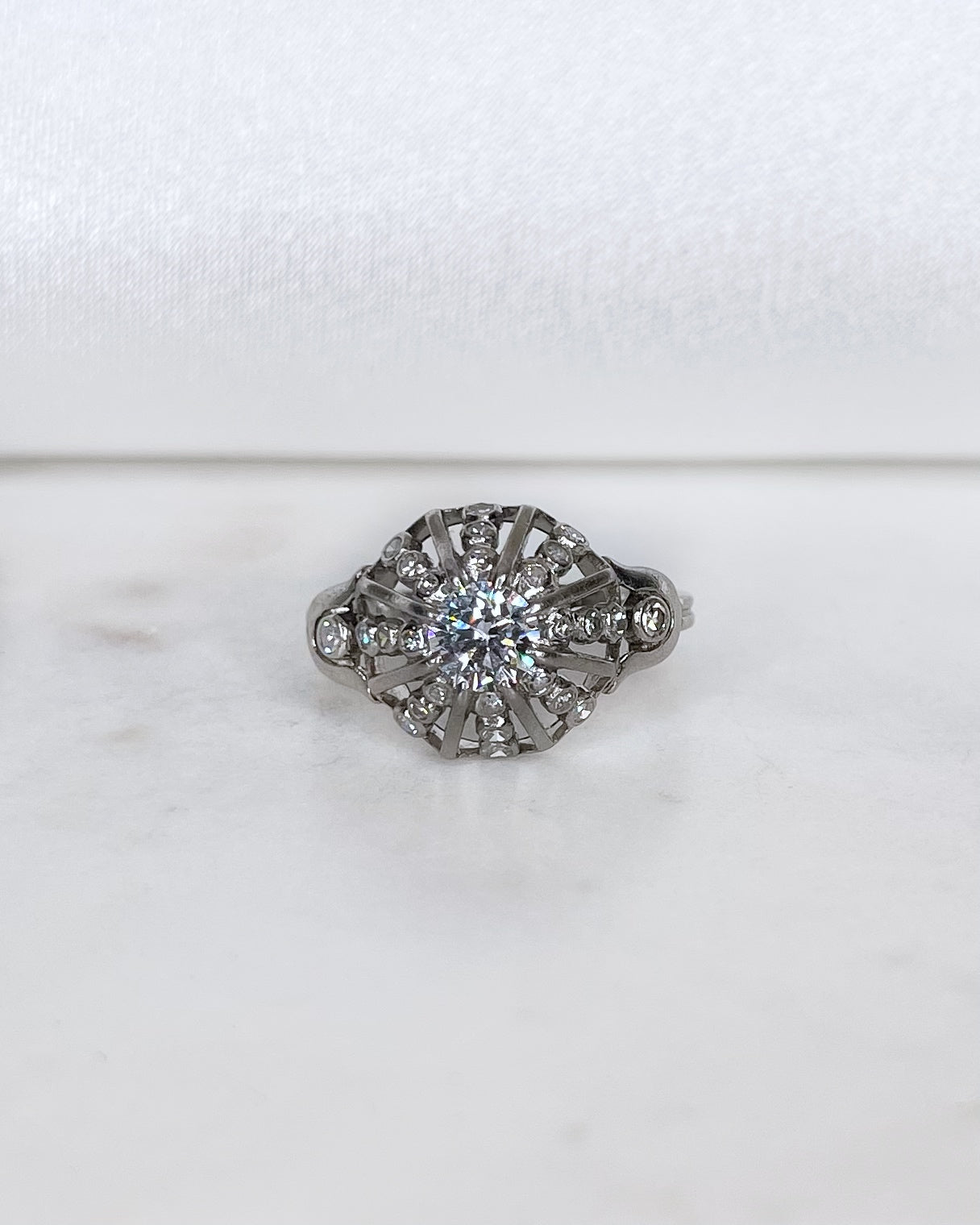 Bague Art Déco Diamants 0,83 carat &quot;Dolci&quot; - Elliade Paris