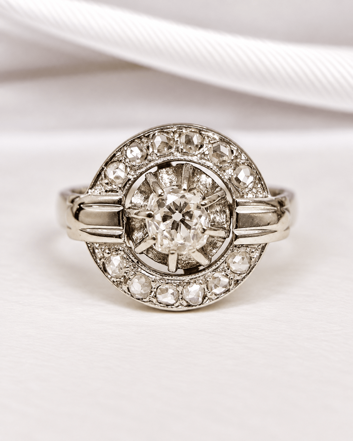 Bague Art-Déco Diamants 0.84 carat 4.74g "Annie" - Elliade Paris