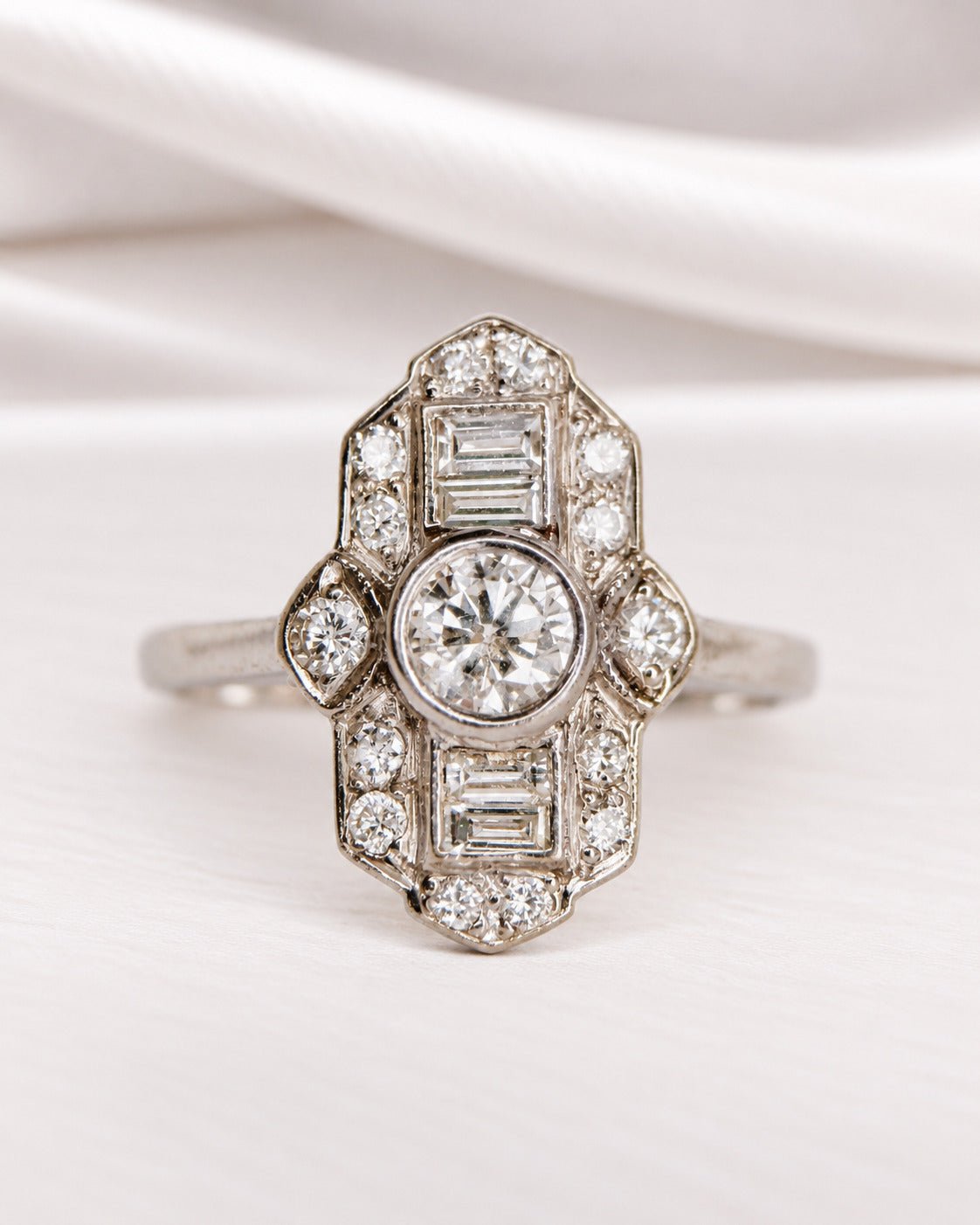 Bague Art-Déco Diamants 0.92 carat "Sienna" - Elliade Paris