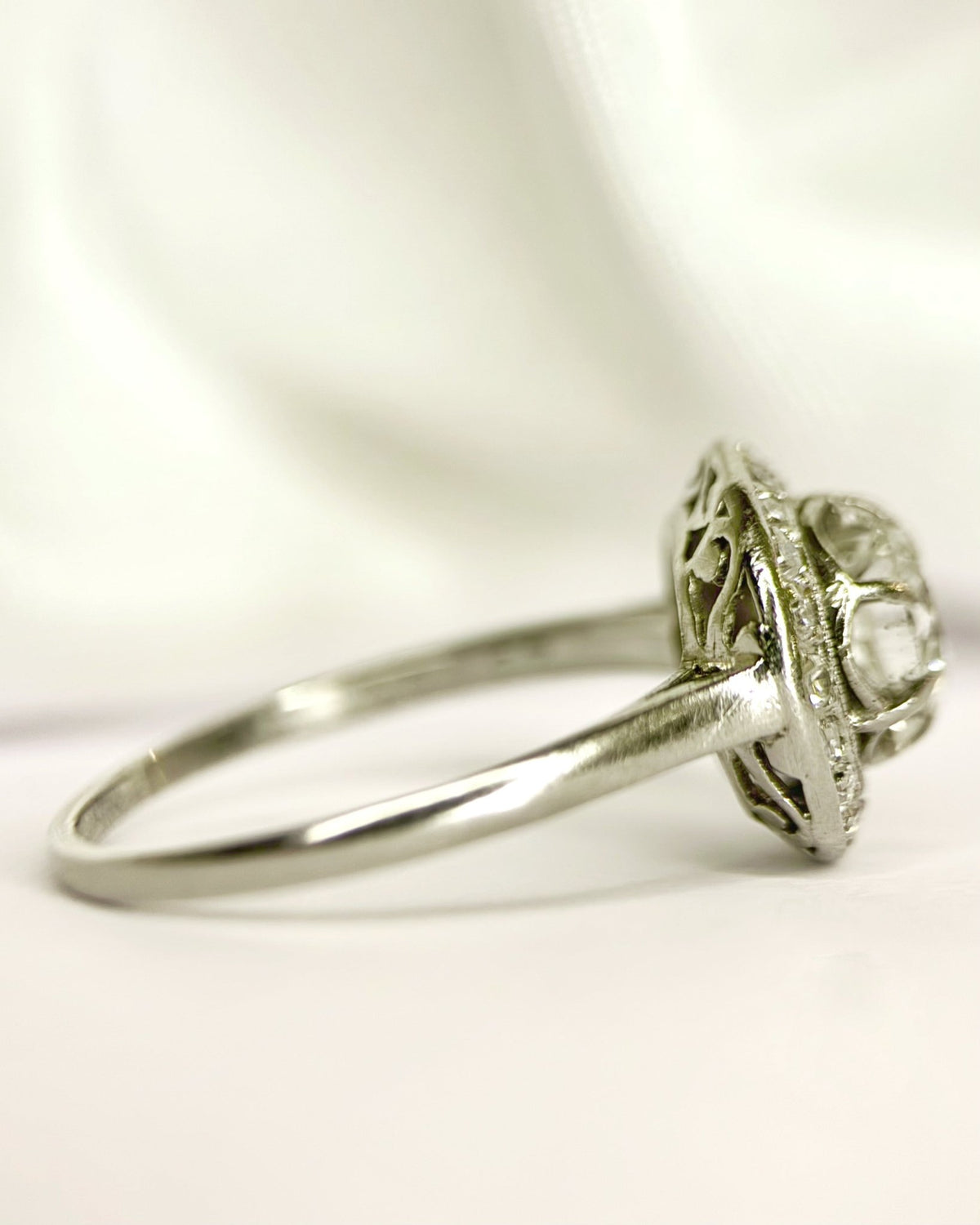 Bague Art-Déco Diamants 1.02 carat "Adeline" - Elliade Paris
