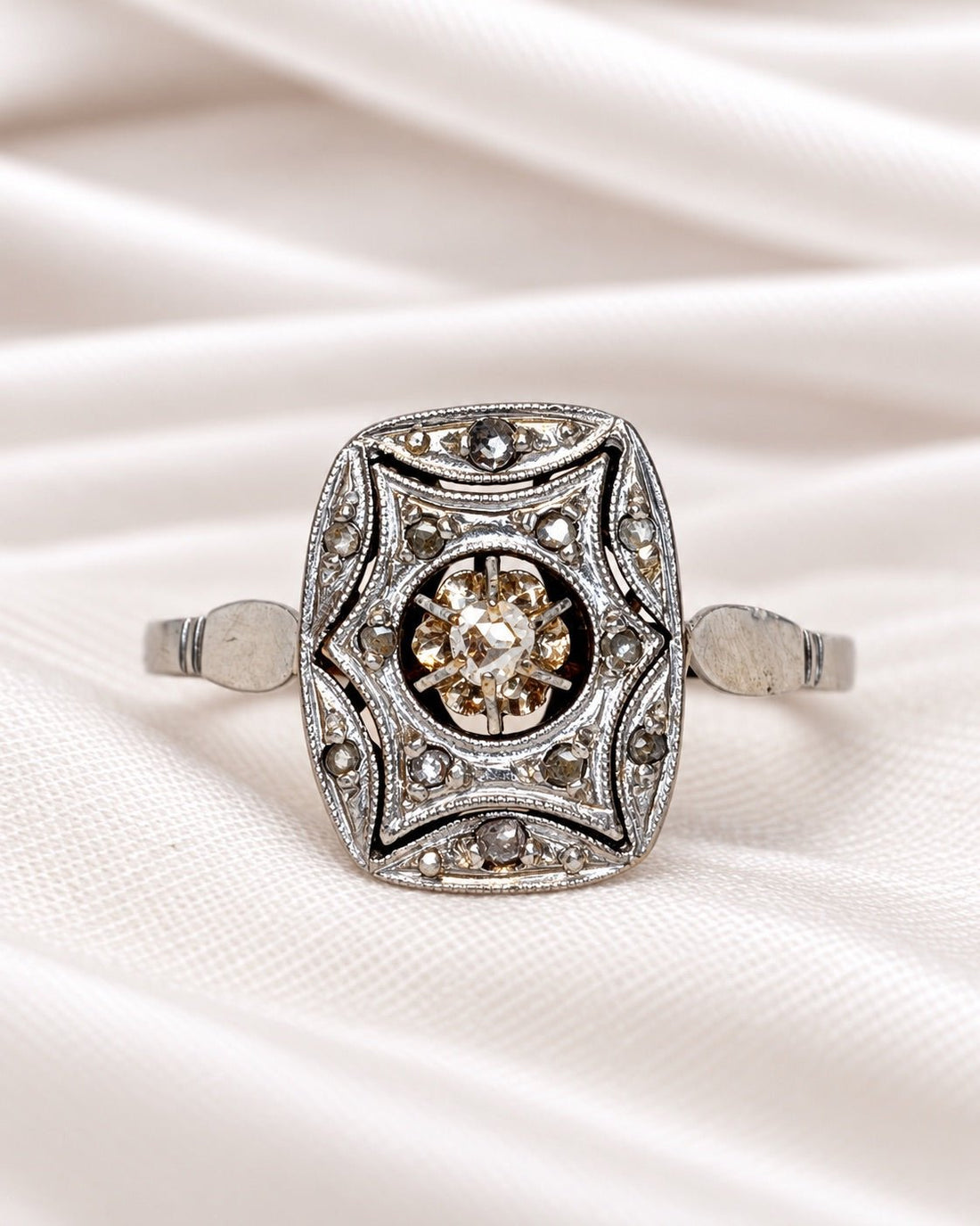 Bague Art-Déco Diamants "Anouchka" - Elliade Paris