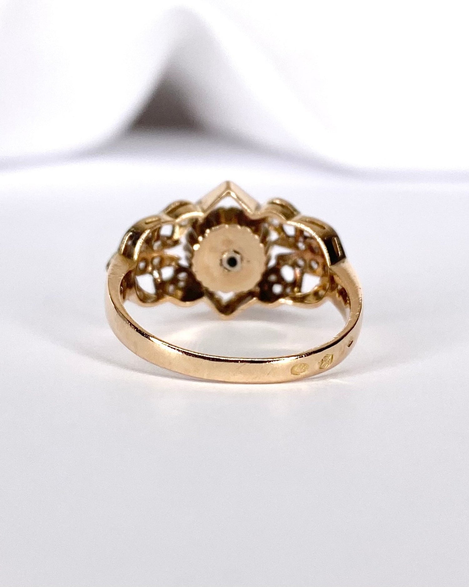 Bague Art Déco Diamants &amp; Corail "Nour" - Elliade Paris