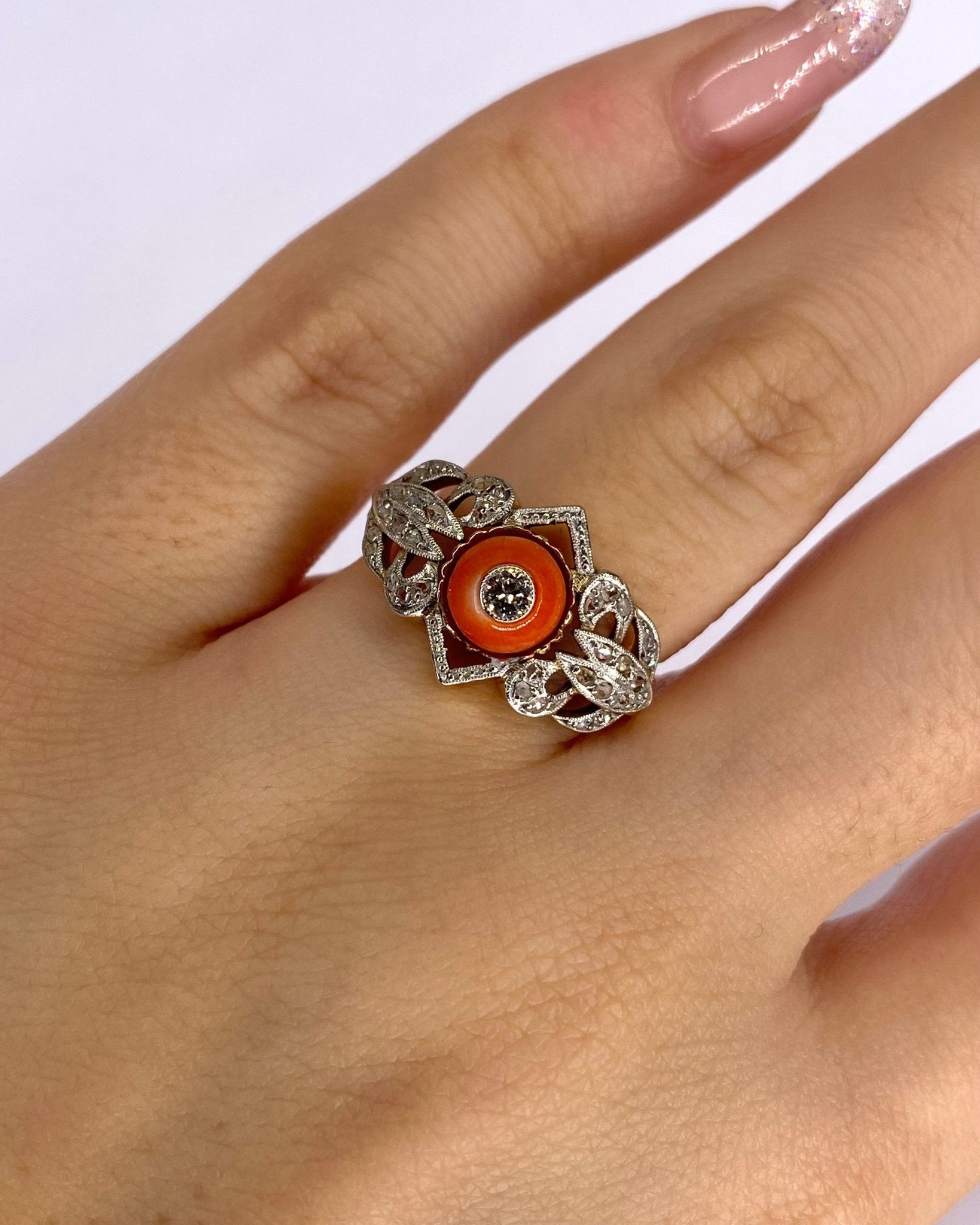 Bague Art Déco Diamants &amp; Corail "Nour" - Elliade Paris