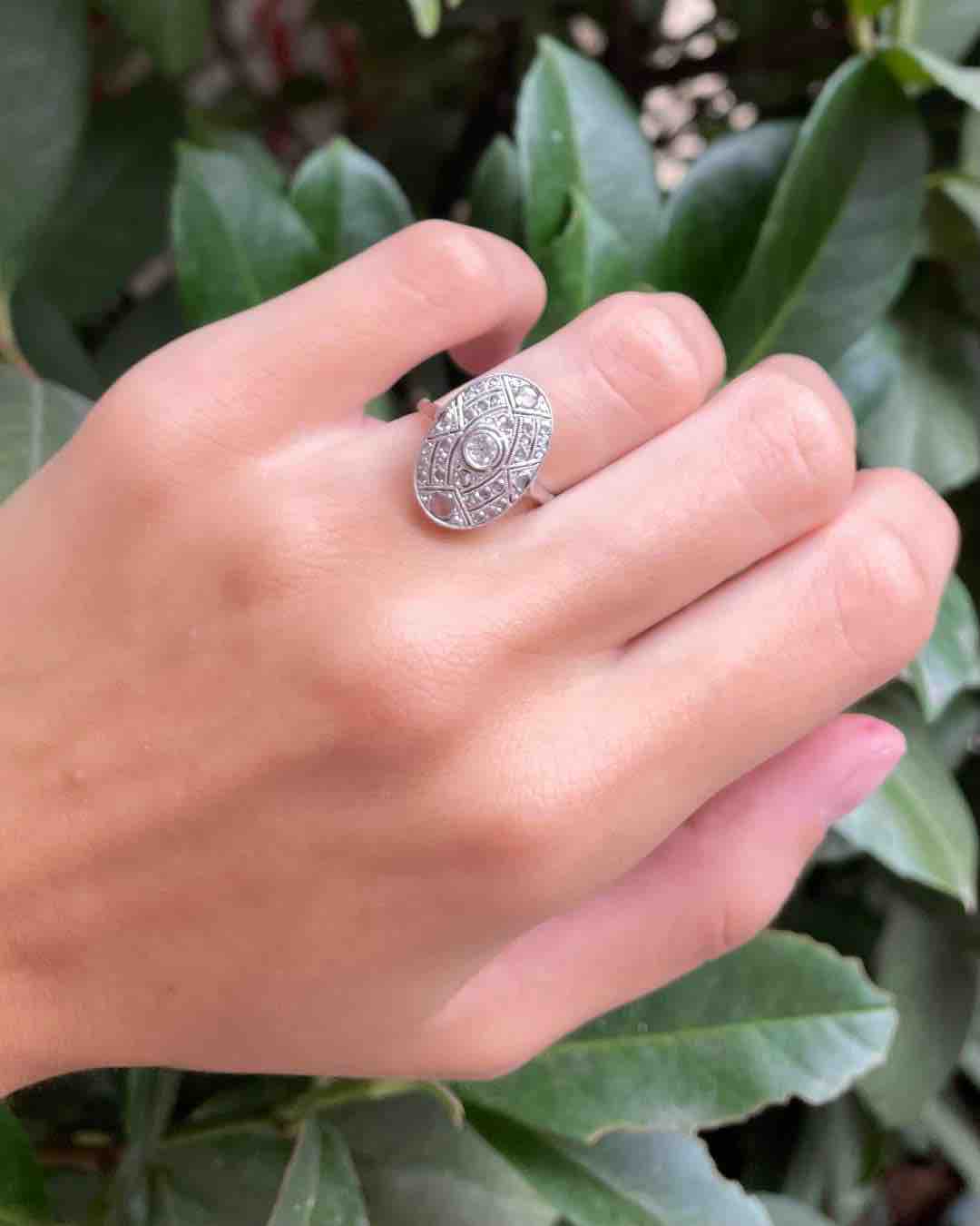 Anillo Art Déco 31 Diamantes "Nakiya"
