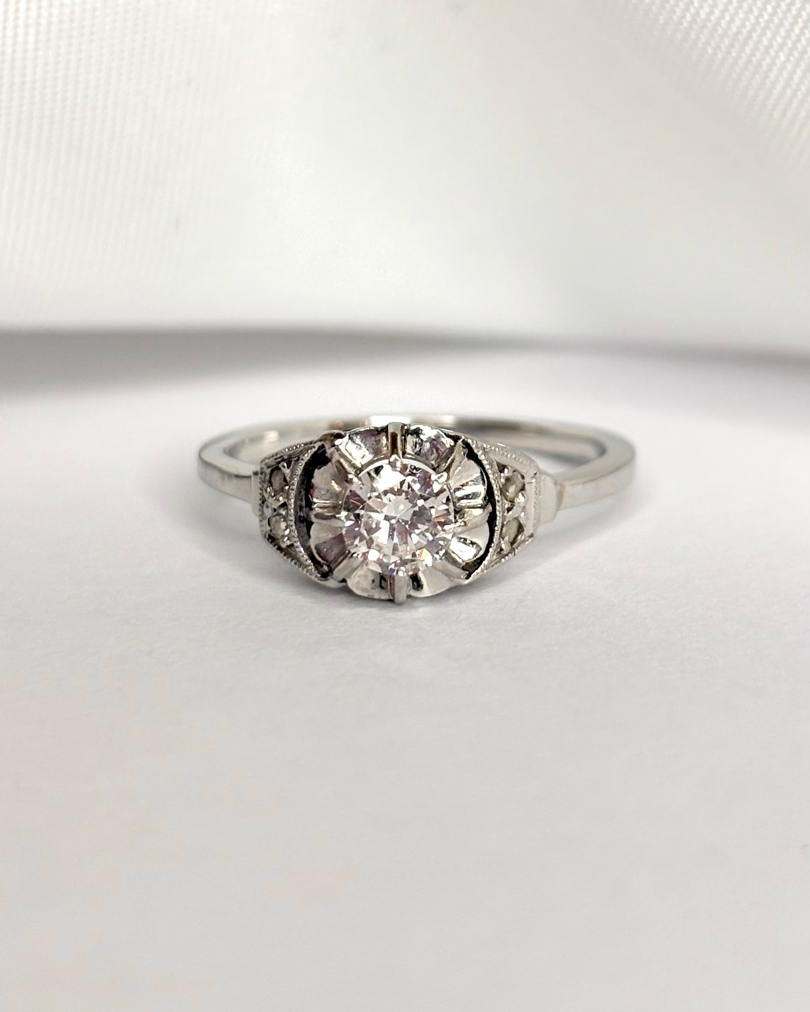 Bague Art Déco Diamants "Esmeralda" - Elliade Paris