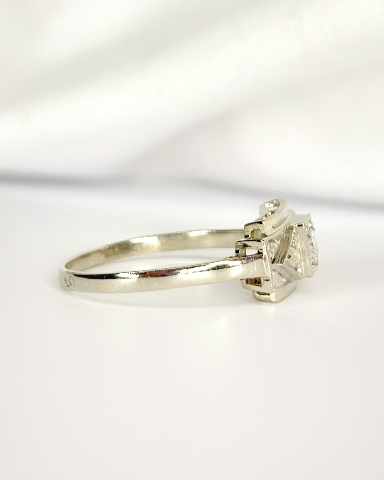 Bague Art-Déco Diamants "Esther" - Elliade Paris
