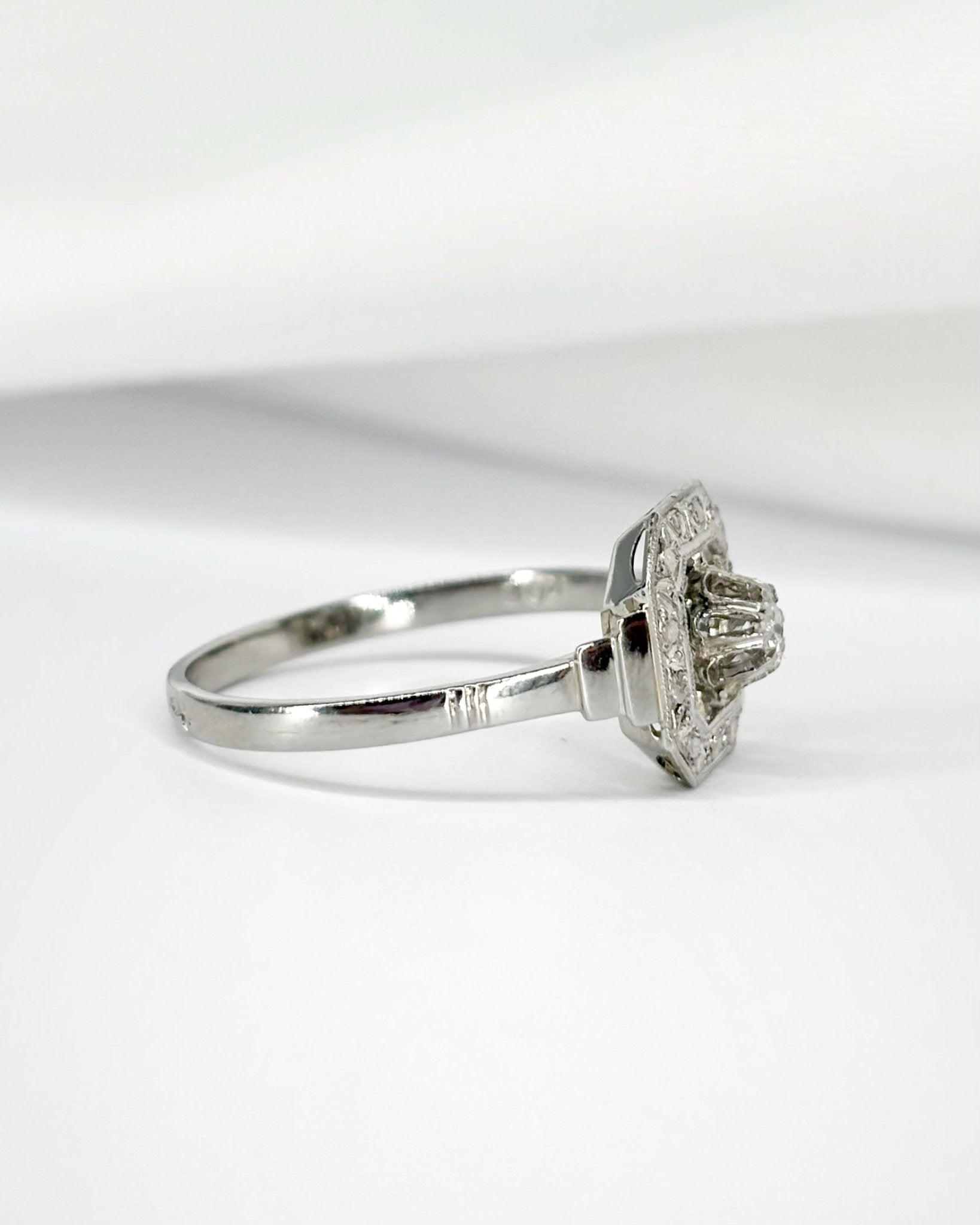 Bague Art - Déco Diamants "Julia" - Elliade Paris