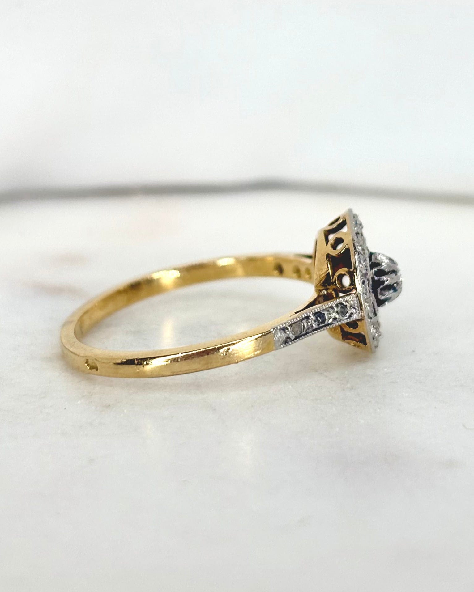 Bague Art Déco Diamants "Ondine" - Elliade Paris