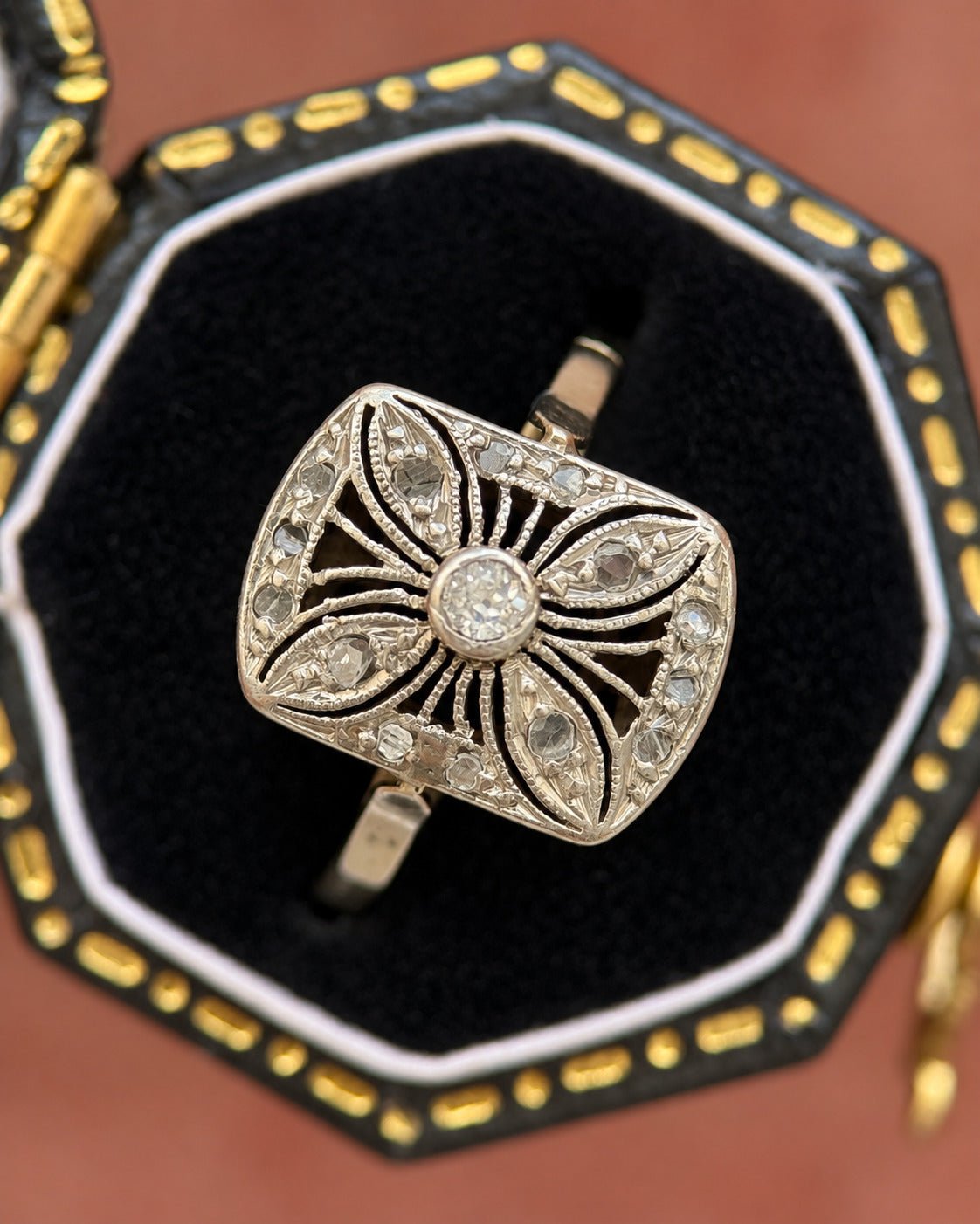 Bague Art-Déco Diamants "Perinne" - Elliade Paris